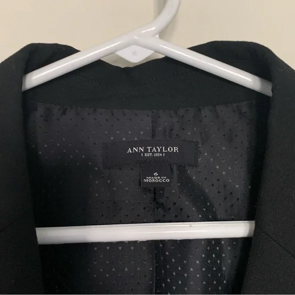 Women’s 6 ANN TAYLOR Black Single Button Business Casual Blazer Jacket - Picture 7 of 8